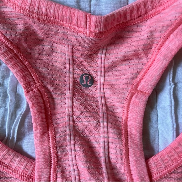 Lululemon Swiftly tech tank top! - Picture 4 of 4
